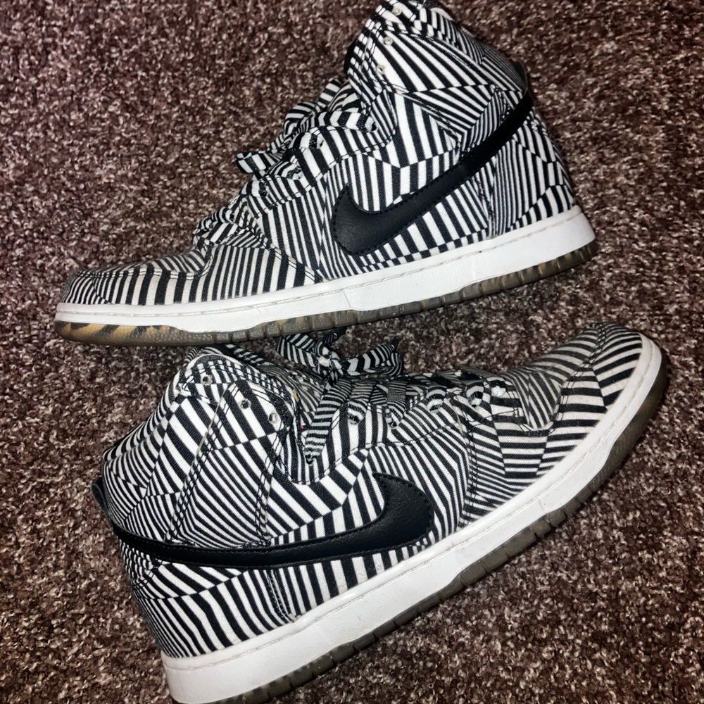 Nike SB Dunk High “Concept Car”